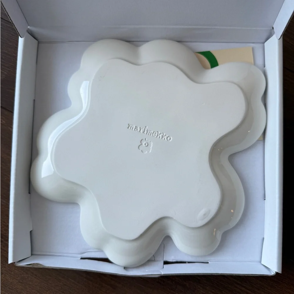 NIB Marimekko 20cm 60th Unikko 3D Plate - Picture 2 of 9
